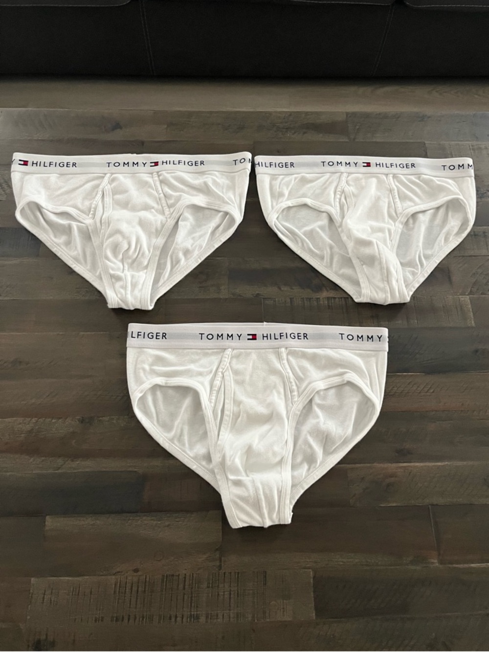 3 PAIRS MENS TOMMY HILFIGER WHITE BRIEFS